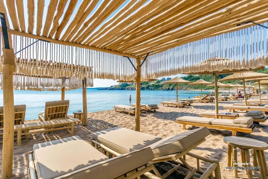 July'S Island Deluxe Lejlighed Chernomorets Eksteriør billede